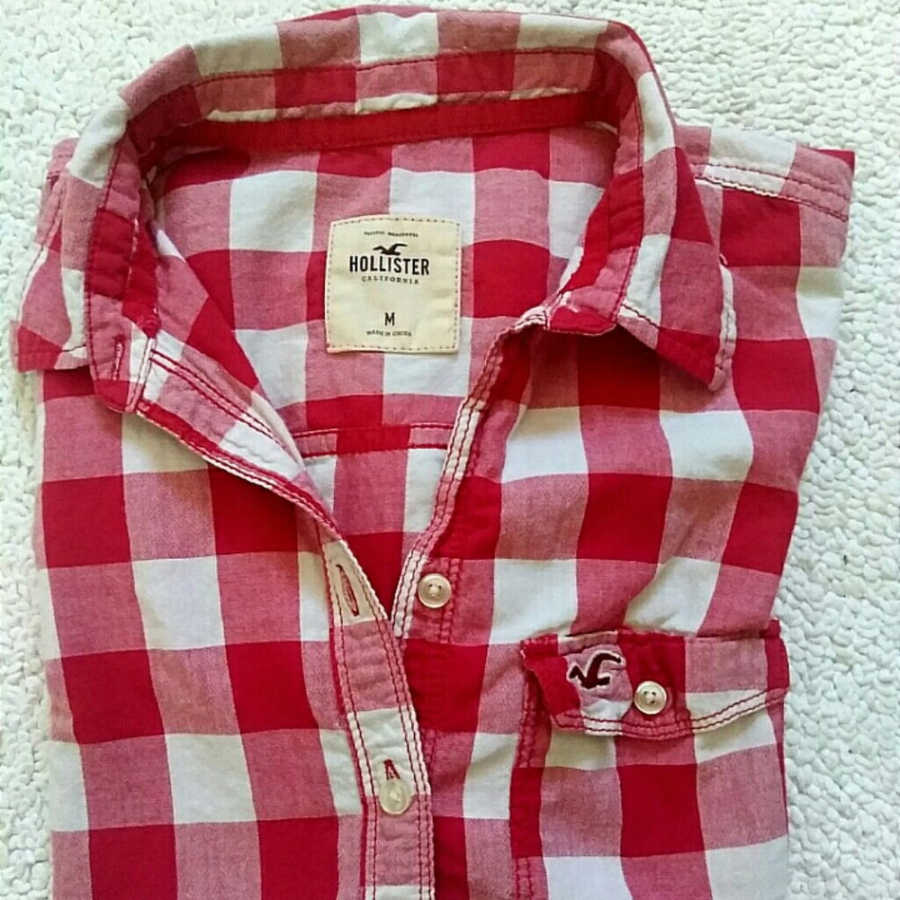 Hollister shirt